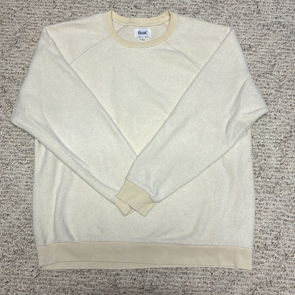 Feat BlanketBlend Sweatshirt and Short Sleep Set - Picture 2 of 6